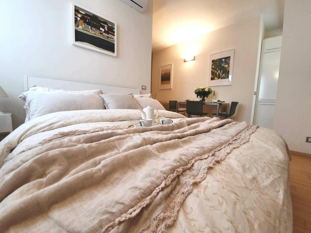 Corso Vercelli Apartment Milan Luaran gambar